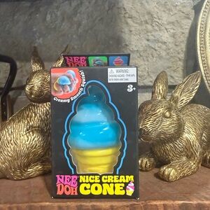 🧺🐰NeeDoh Nice Cream Cone - Blue